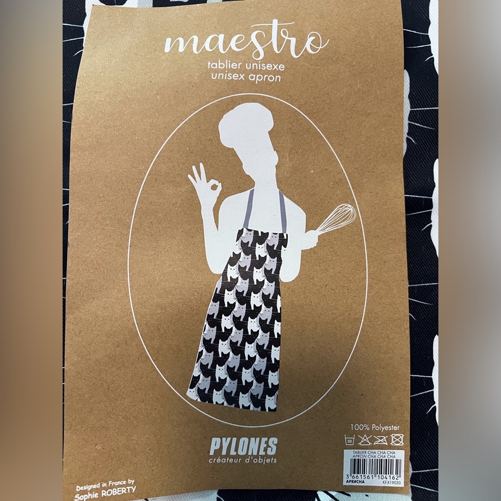 Unisex Cat Print Apron by PYLONES